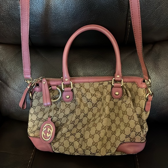 Gucci GG Monogram logo Sukey Top Handle crossbody bag - Picture 12 of 13